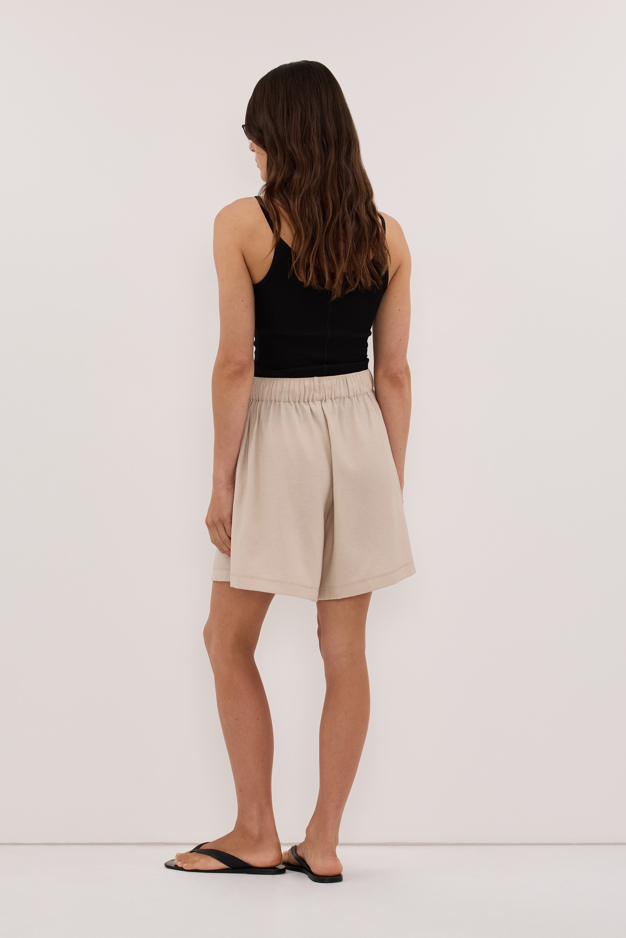CALIA BONE DRAWSTRING BERMUDA SHORT