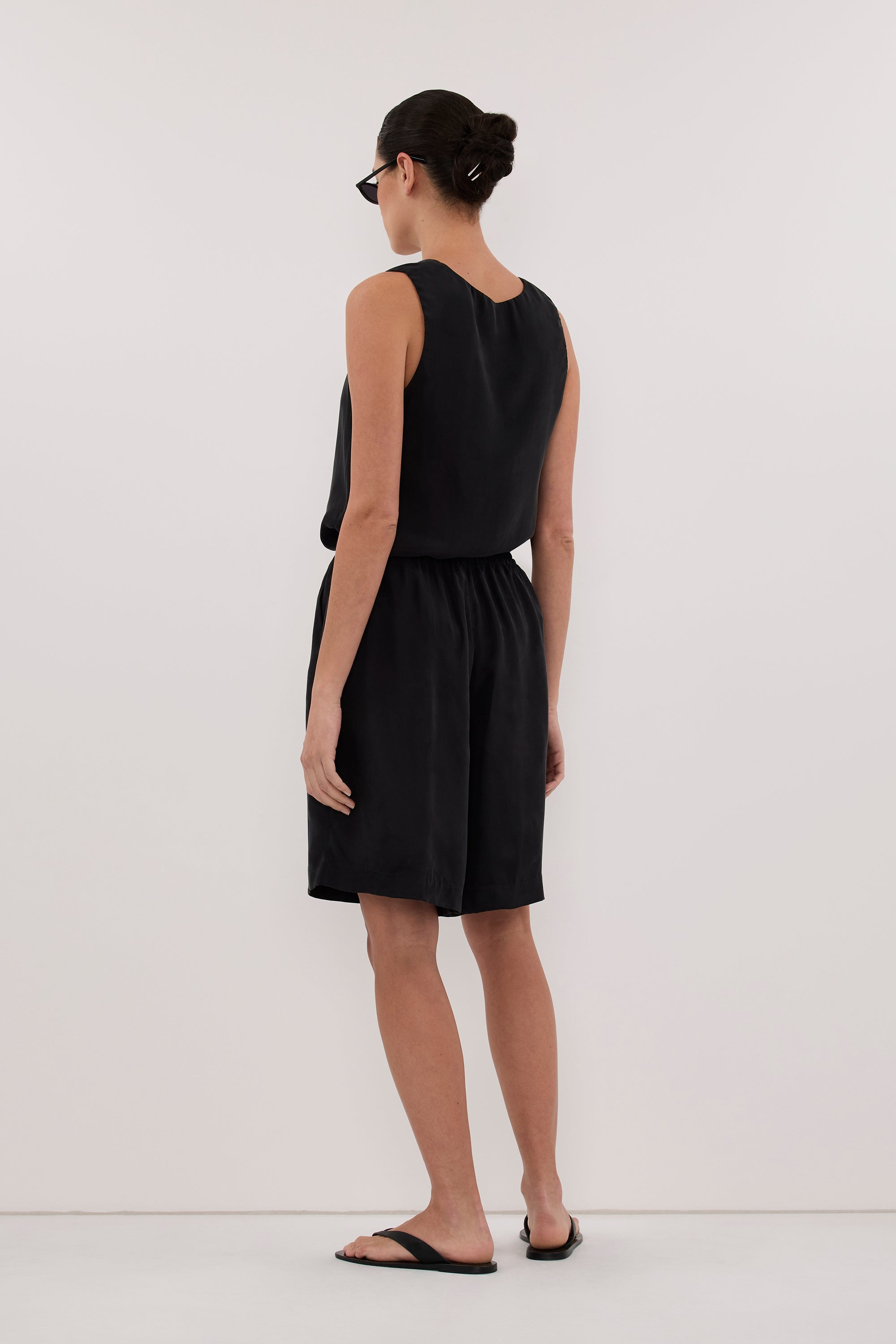ALICE BLACK CUPRO BERMUDA SHORT