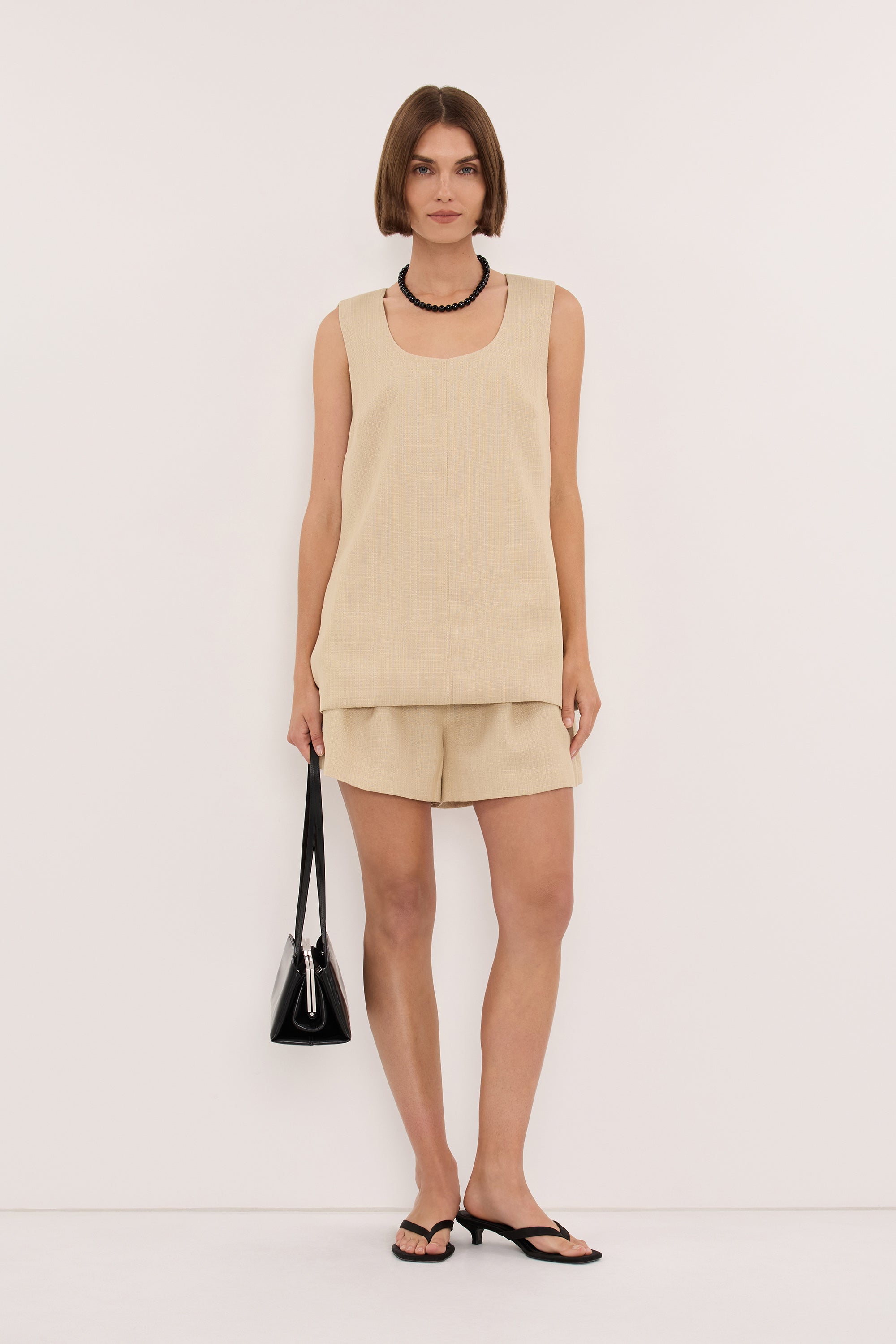 RUNA WHEAT TAILORED SHORT