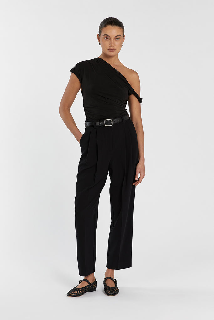 CAREY BLACK TAPERED PANT | Dissh