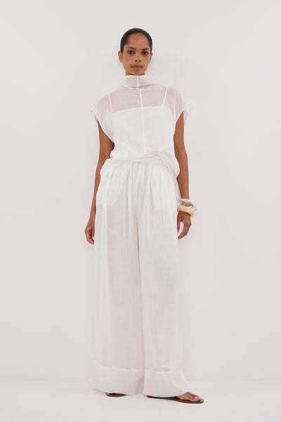 Kristen wearing CARMEL WHITE RAMIE PANT