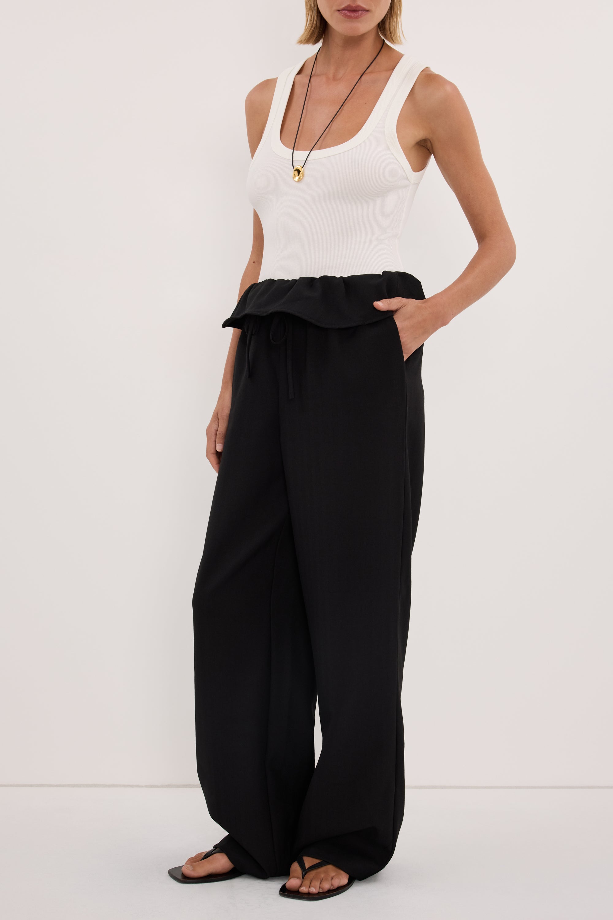 CYRUS BLACK FISHERMAN PANT