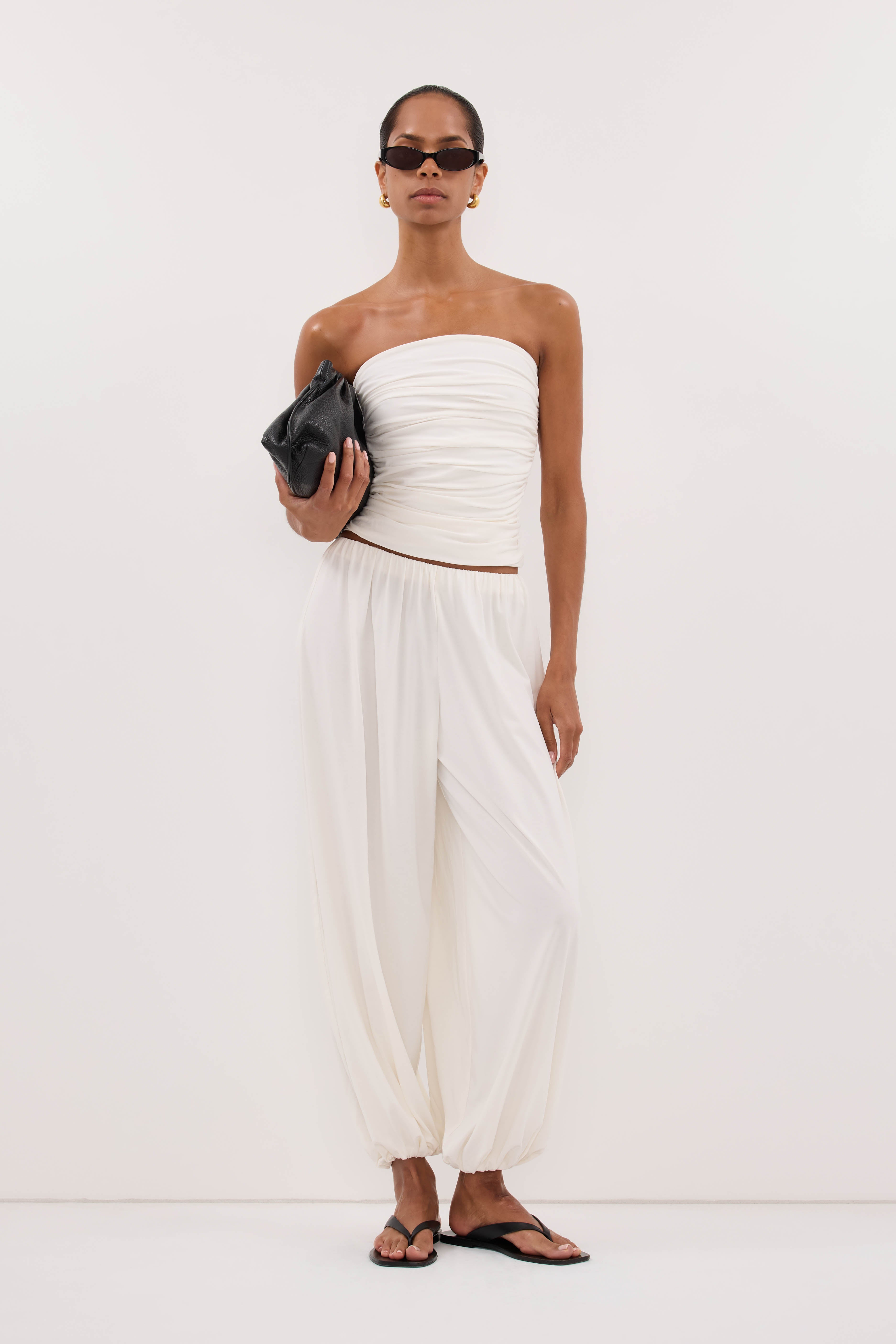 SHARI OFF WHITE MODAL BALLOON PANT – DISSH