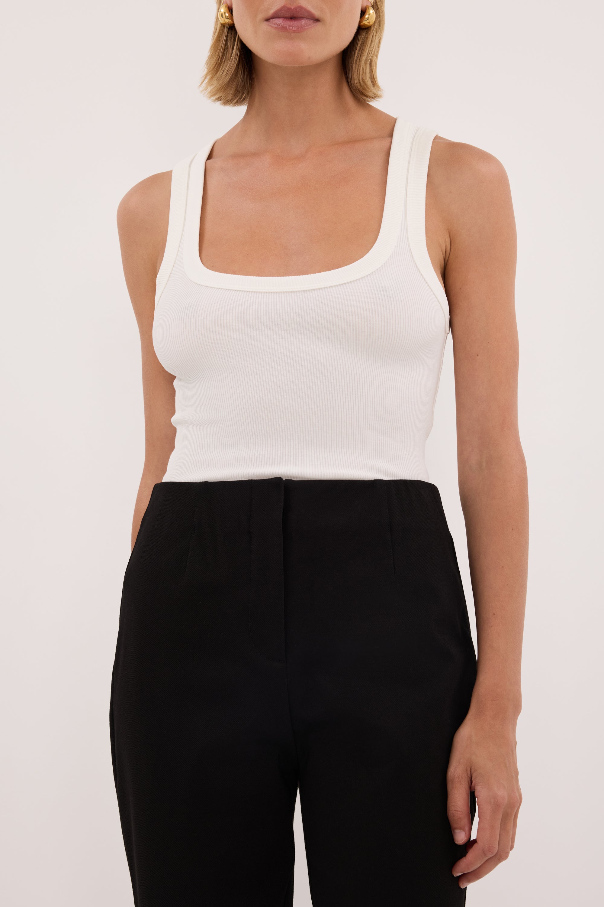 DEMI BLACK 7/8 CAPRI PANT