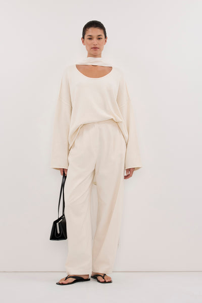 Aude wearing CAMILLE CREAM TWILL BARREL LEG PANT