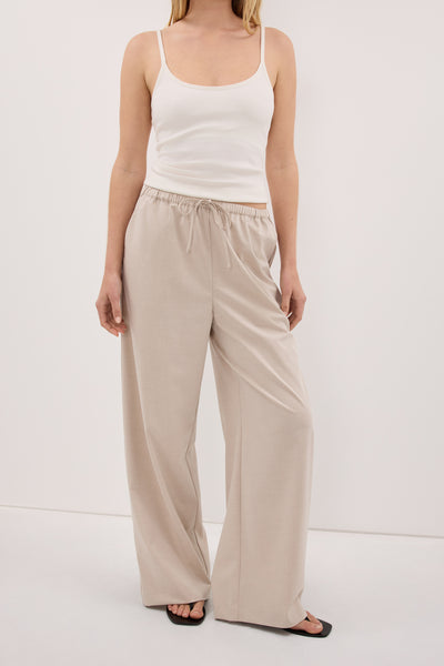 Zoe wearing VIANNA BONE MARLE ELASTICATED DRAWSTRING PANT
