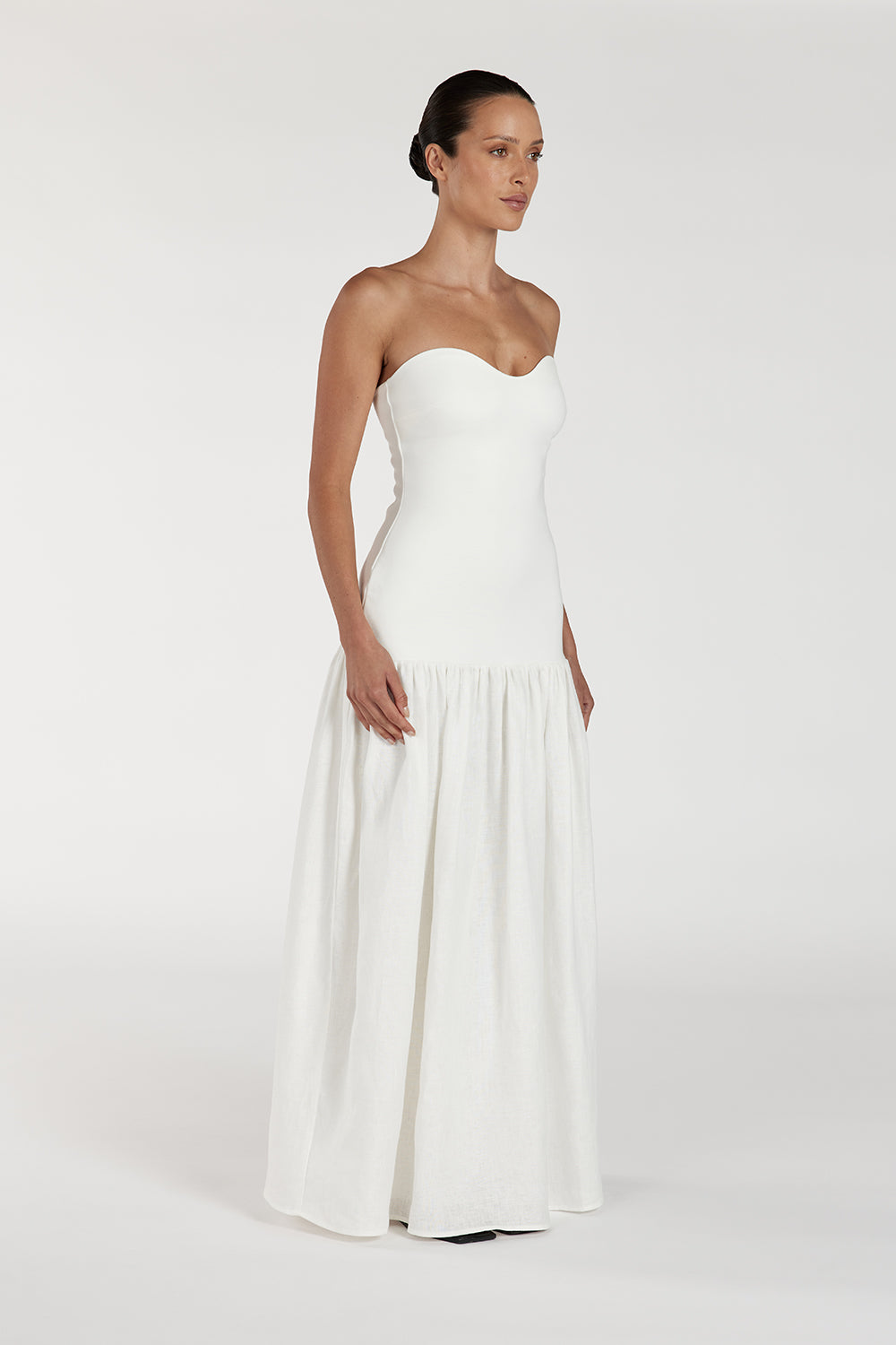 ELLISON WHITE STRAPLESS MIDI DRESS – DISSH ELLISON WHITE STRAPLESS MIDI DRESS – DISSH
