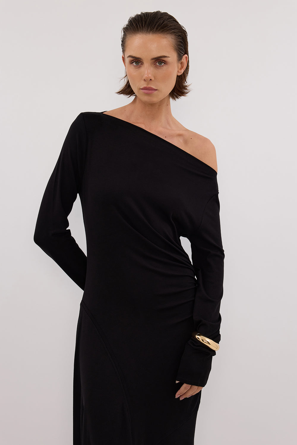 HADLEY BLACK LONG SLEEVE KNIT MAXI DRESS HADLEY BLACK LONG SLEEVE KNIT MAXI DRESS