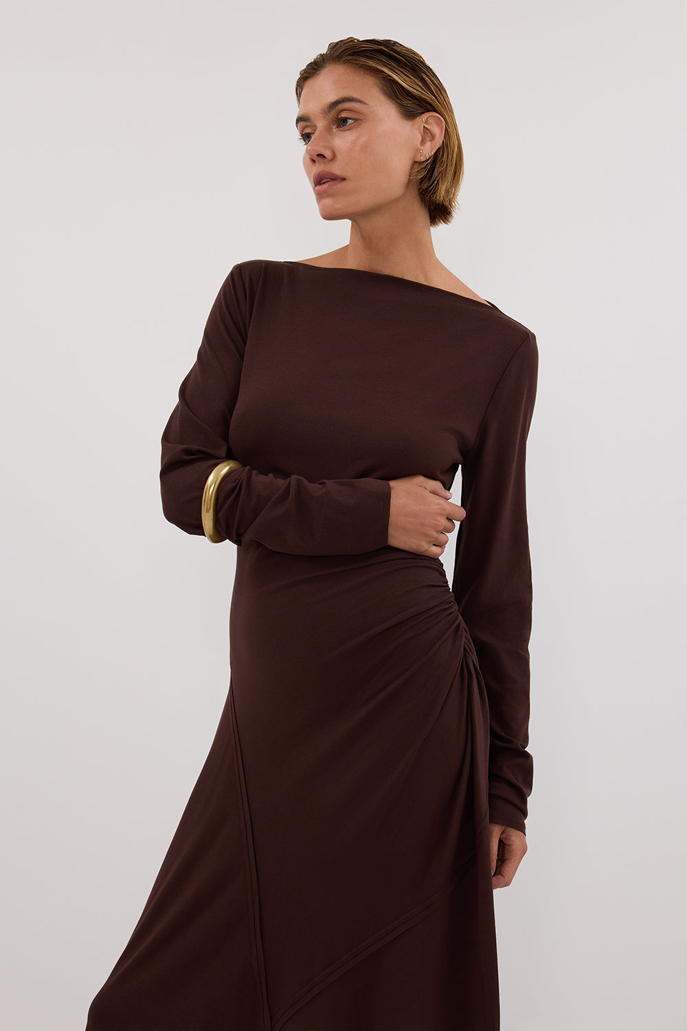 HADLEY CHOC SLEEVED MAXI DRESS DISSH HADLEY CHOC SLEEVED MAXI DRESS DISSH