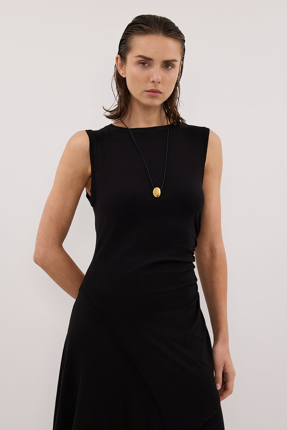 chinese dress ladies HADLEY BLACK SLEEVELESS MIDI DRESS – DISSH