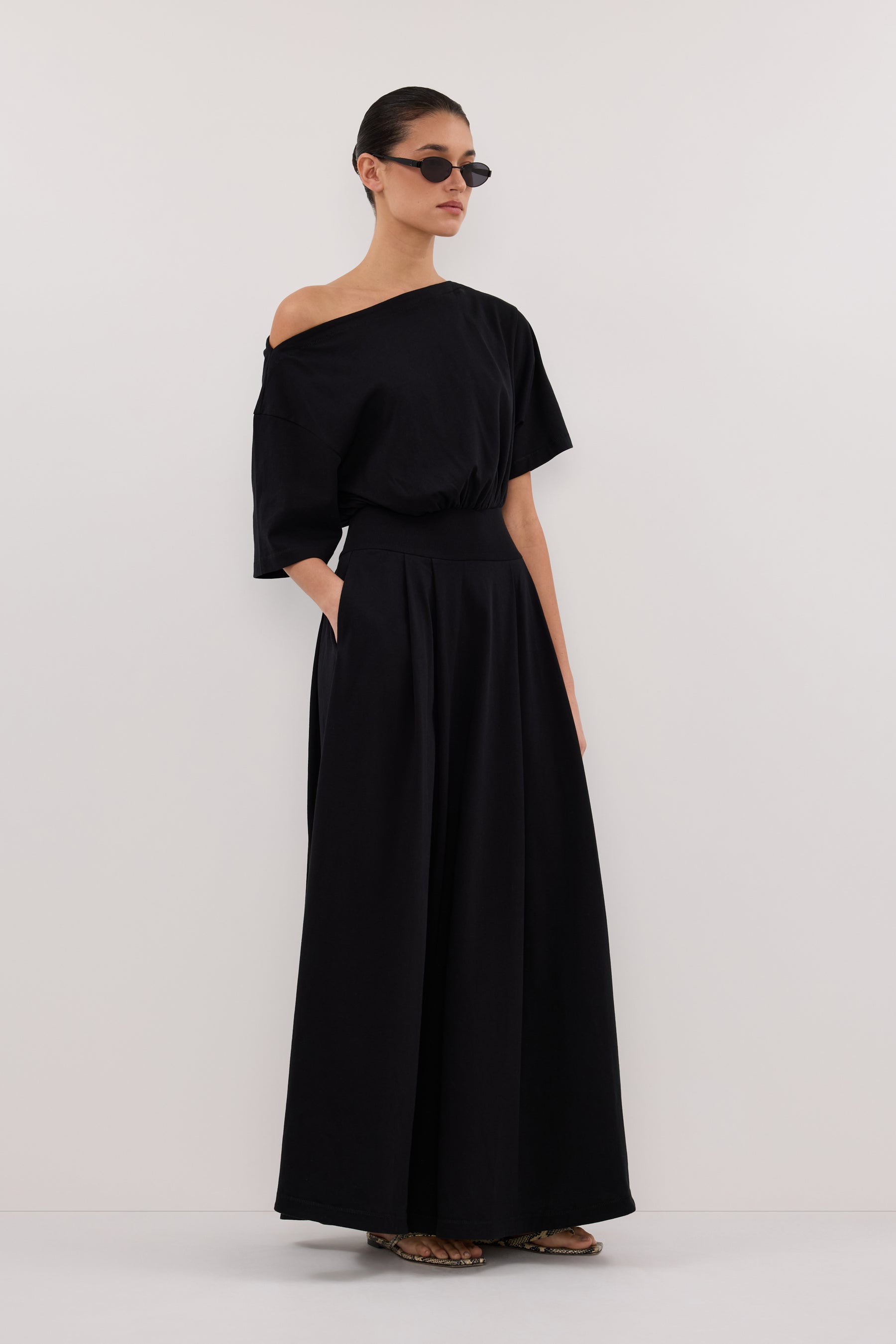 ESME BLACK ASYM MAXI DRESS – DISSH