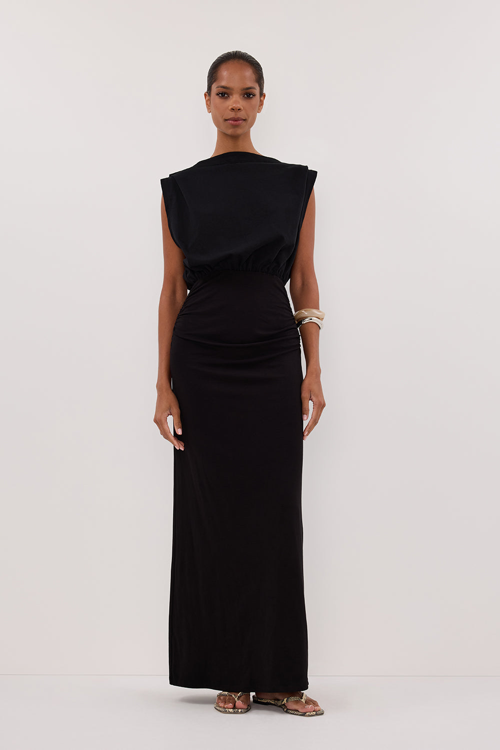 LIORA BLACK SLEEVELESS MAXI DRESS