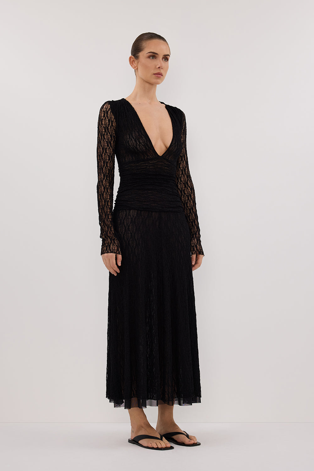 LIZZIE BLACK LACE LONG SLEEVE MAXI DRESS
