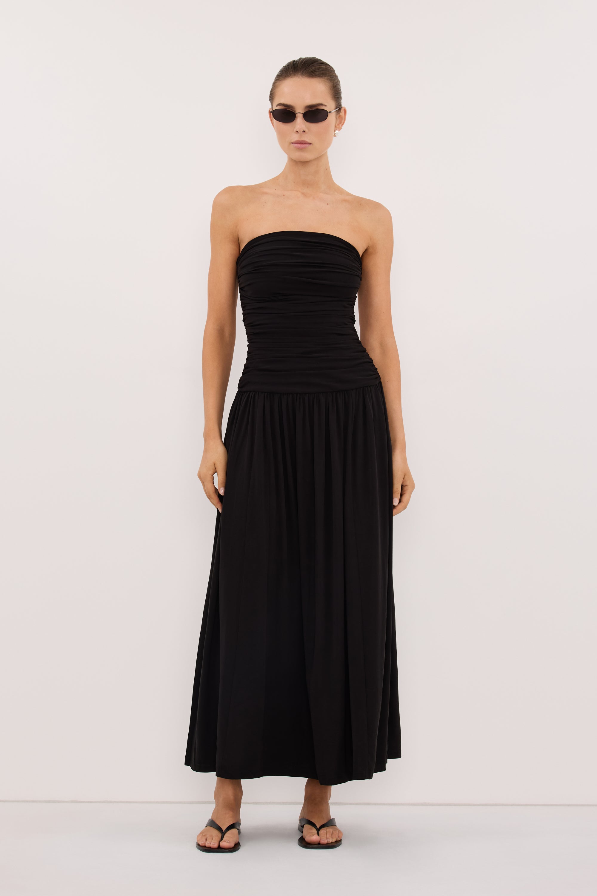 SHARI BLACK STRAPLESS BANDEAU MIDI DRESS