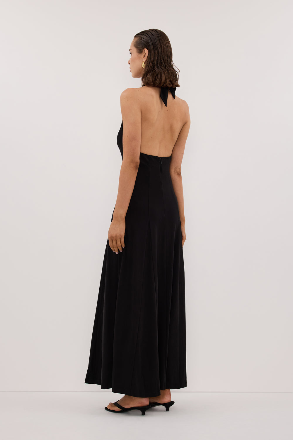 LYNN BLACK HALTER MIDI DRESS – DISSH