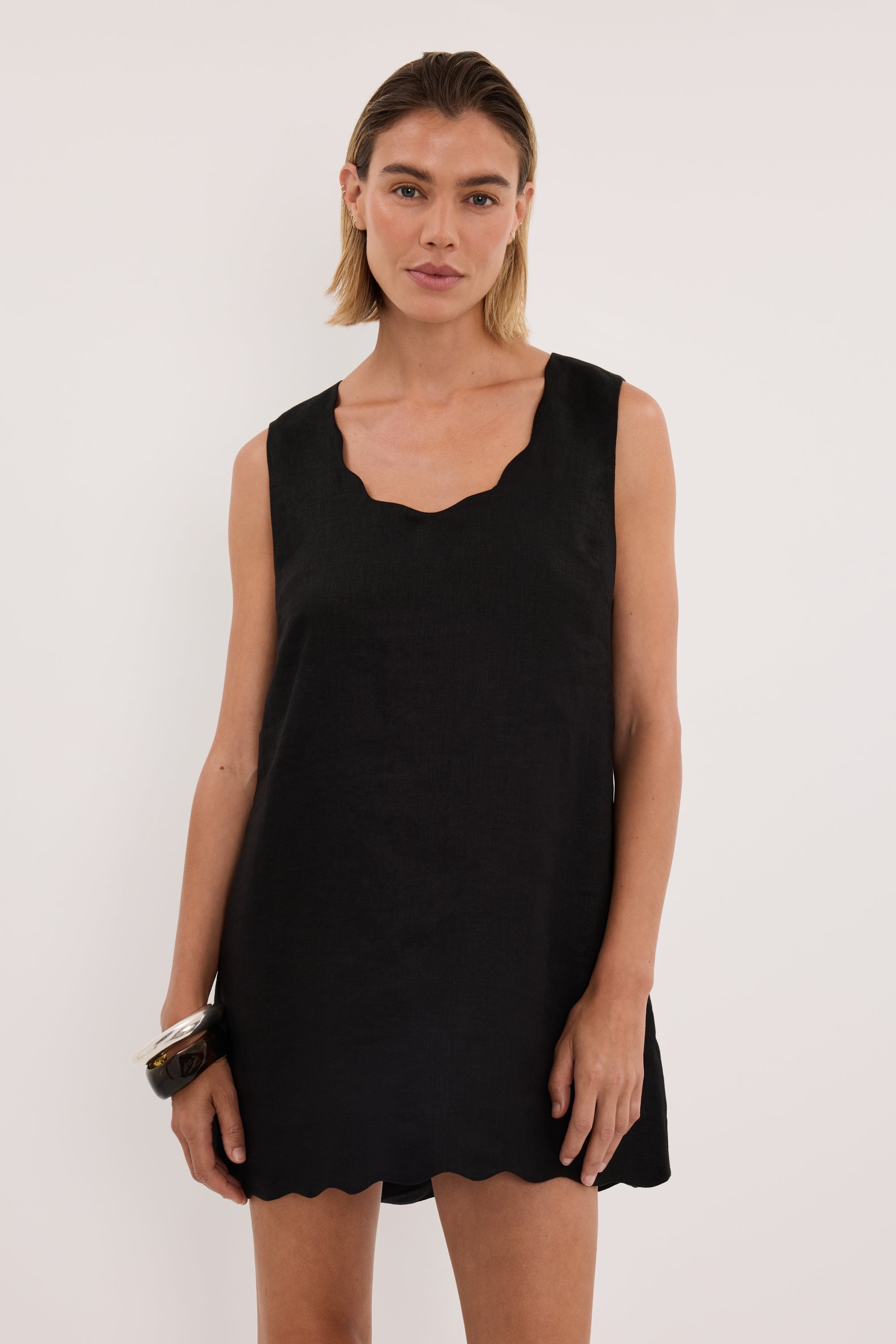 LELA BLACK SLEEVELESS LINEN MINI DRESS