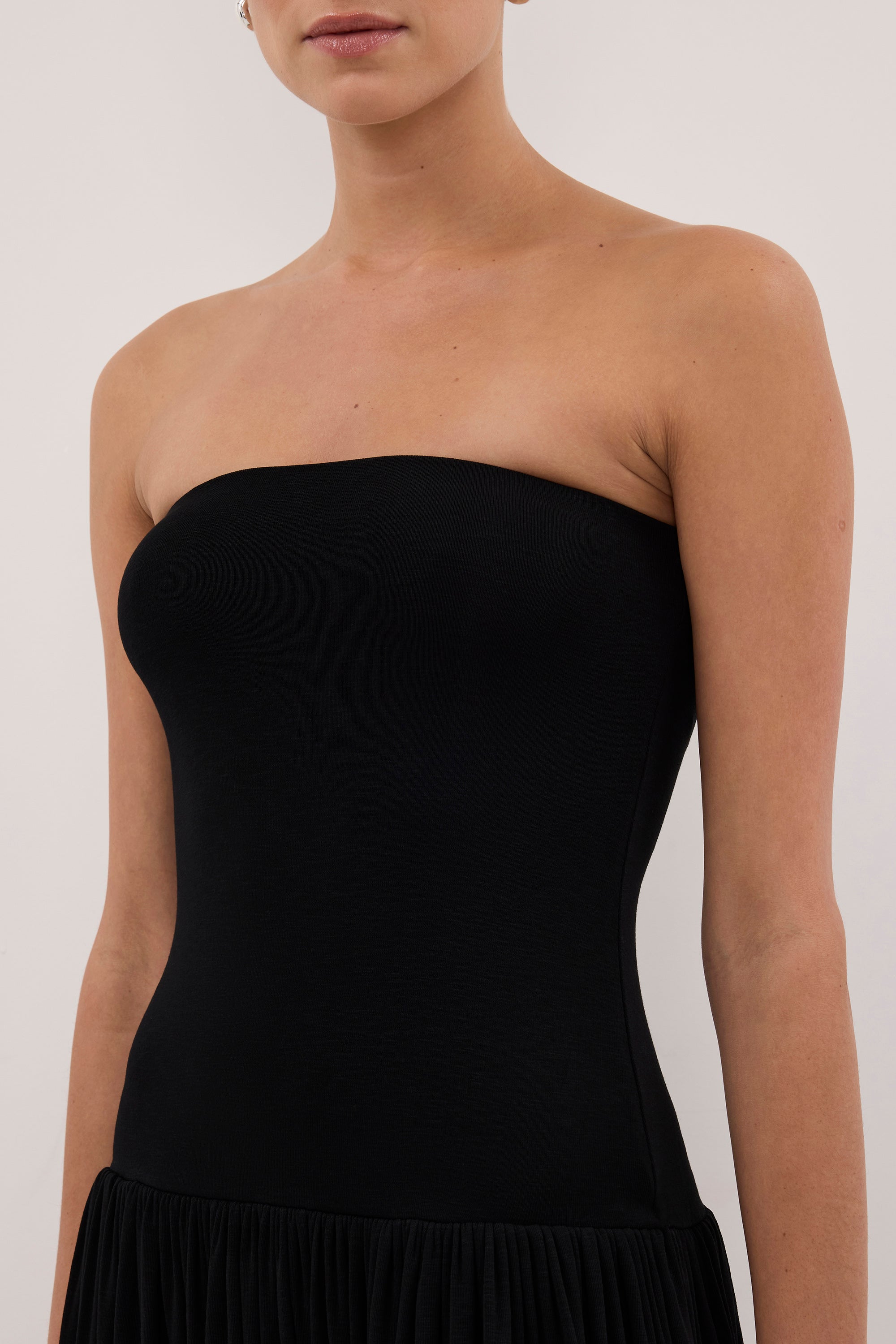 AVEN BLACK BANDEAU MAXI DRESS