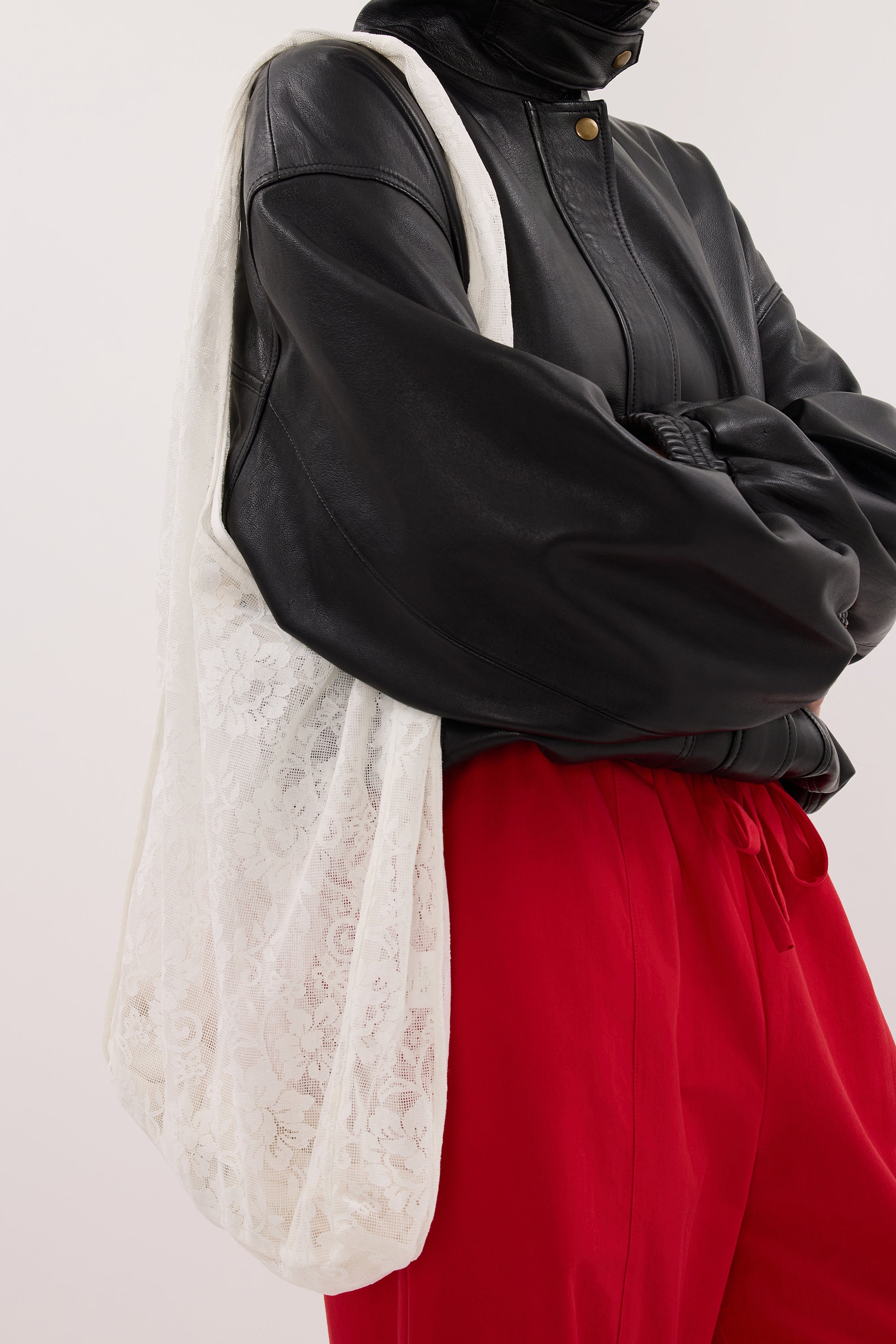 ANYA WHITE LACE SHOULDER BAG