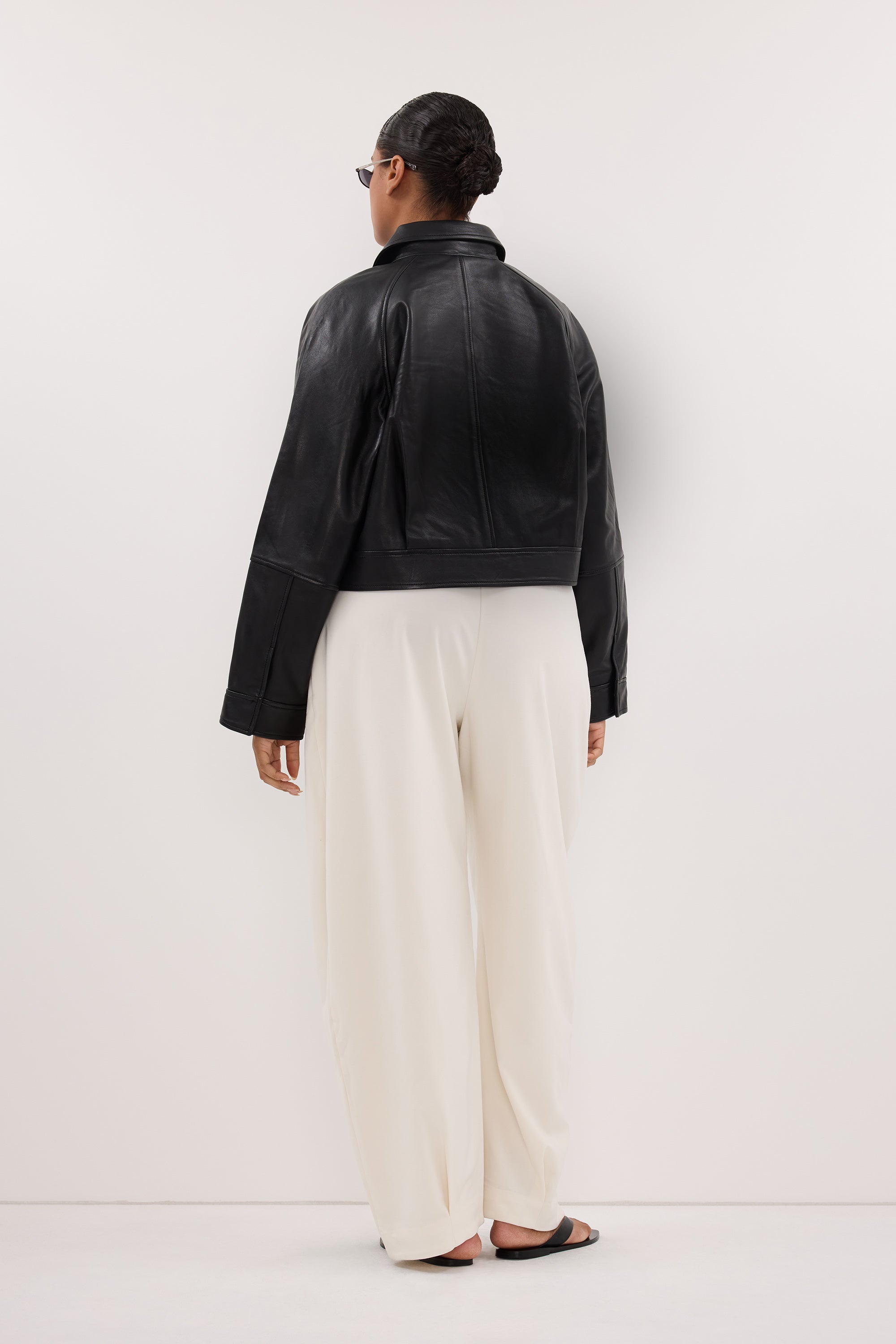 FREYA BLACK CROPPED LEATHER JACKET – DISSH