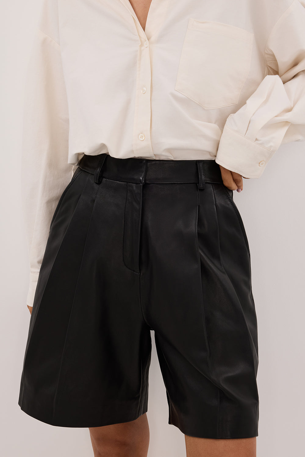 MAYFAIR BLACK LEATHER BERMUDA SHORT