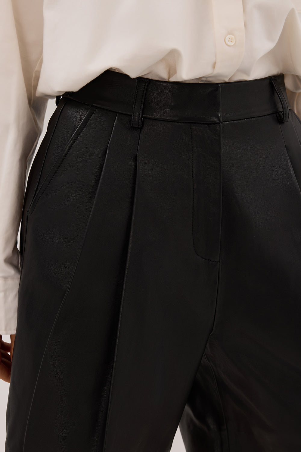 MAYFAIR BLACK LEATHER BERMUDA SHORT