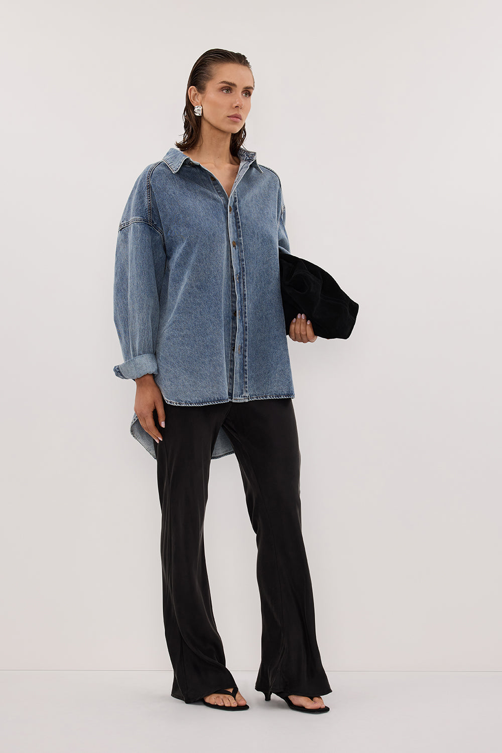 ASHTON CLASSIC BLUE OVERSIZED DENIM SHIRT
