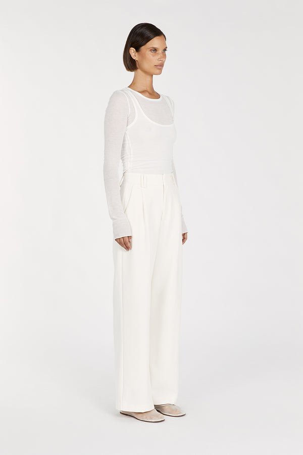 JUDE OFF WHITE SLEEVED LAYER TOP | Dissh