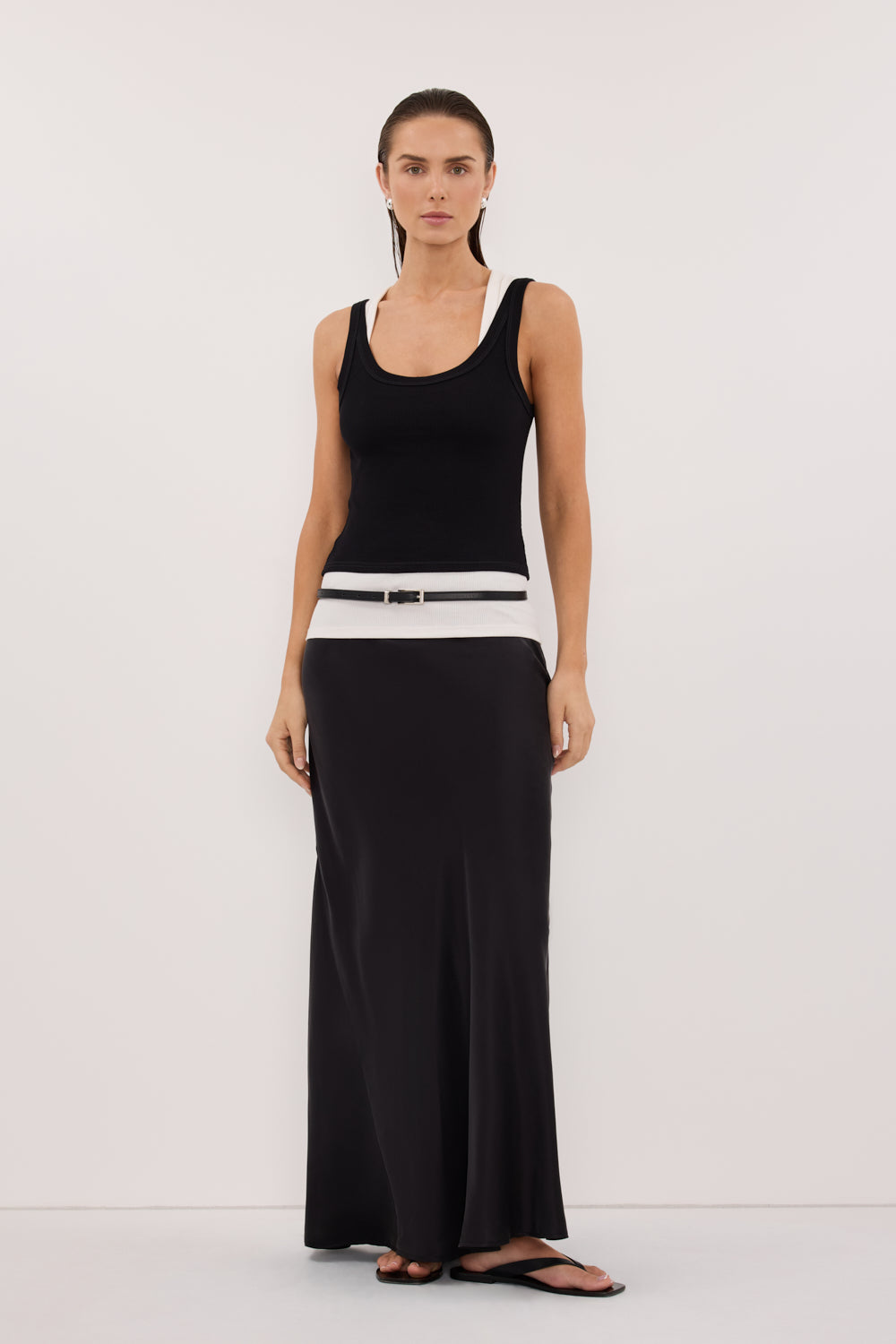 PHOEBE BLACK SCOOP NECK TANK TOP