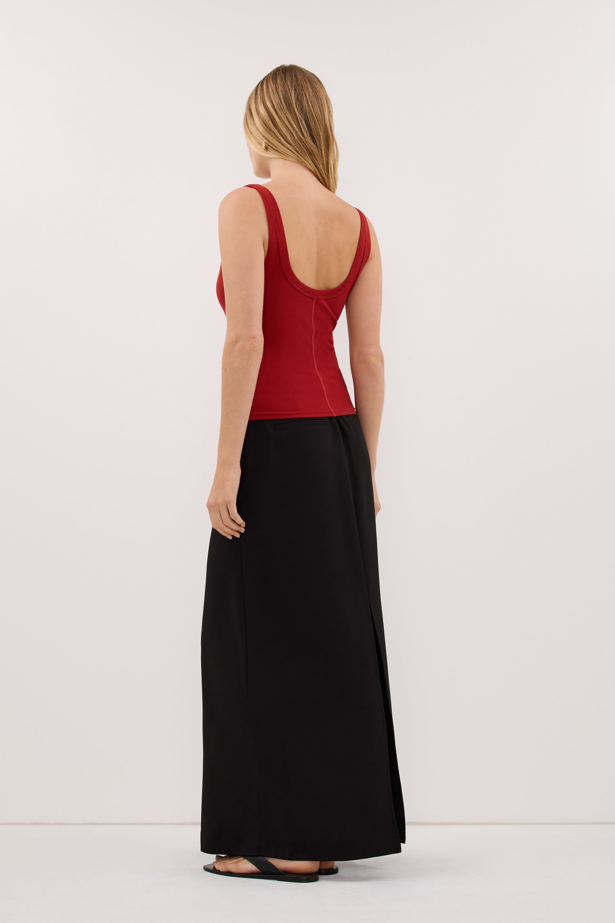 PHOEBE BURNT RED SCOOP NECK TANK TOP