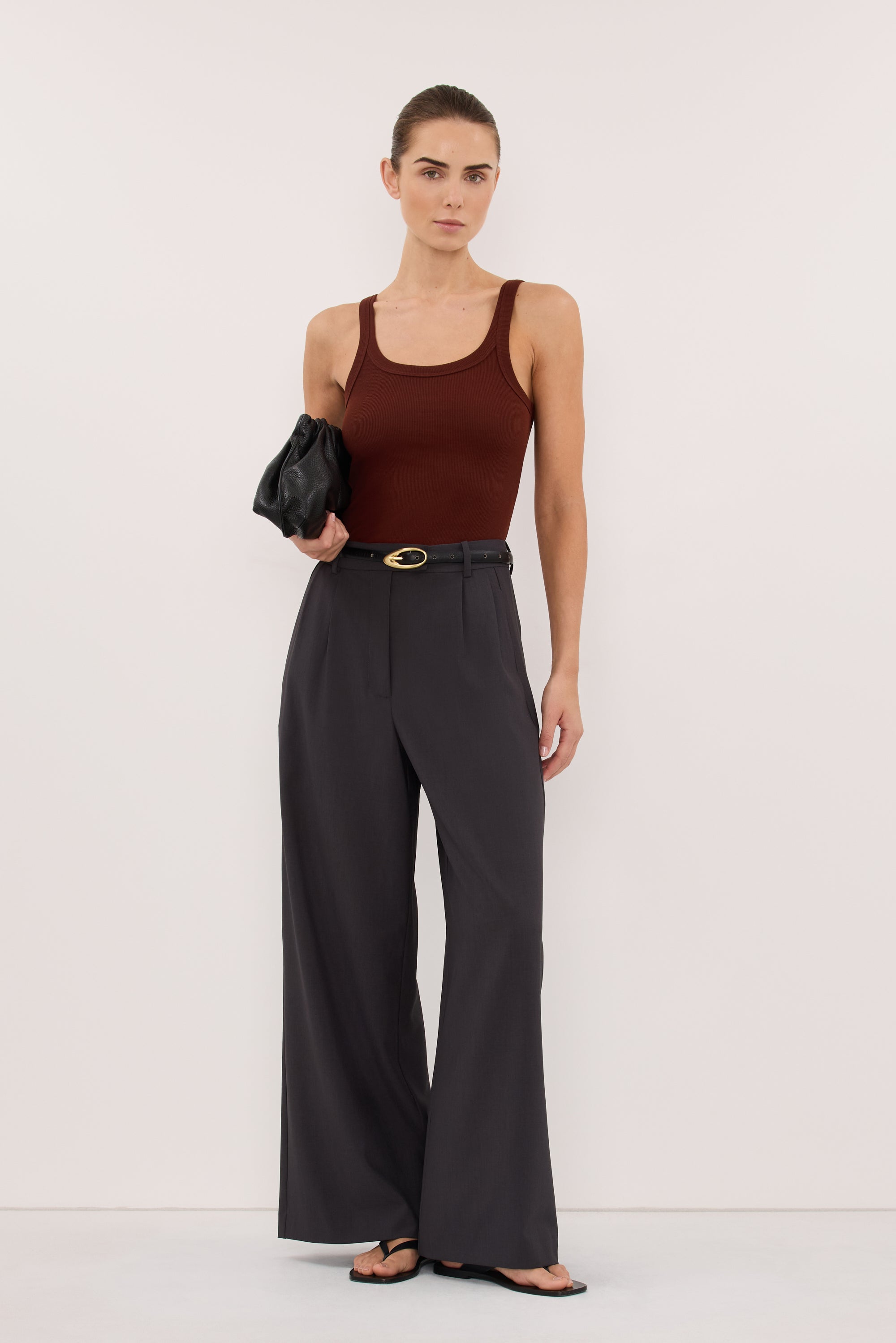 PHOEBE CINNAMON SCOOP NECK TANK – DISSH