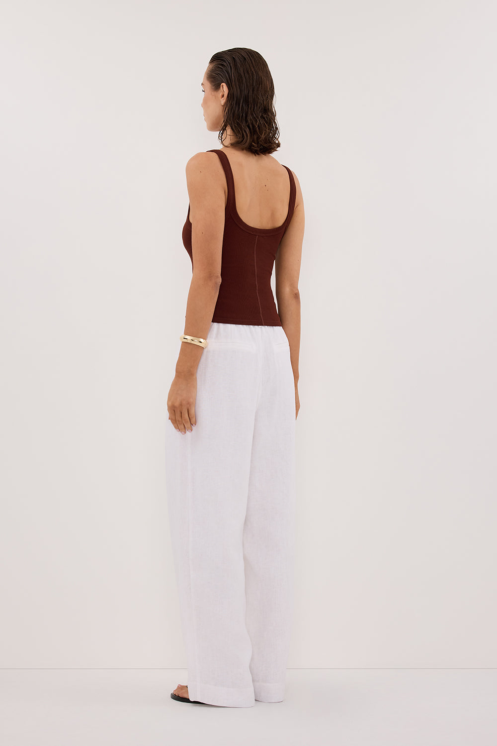 PHOEBE CINNAMON SCOOP NECK TANK TOP