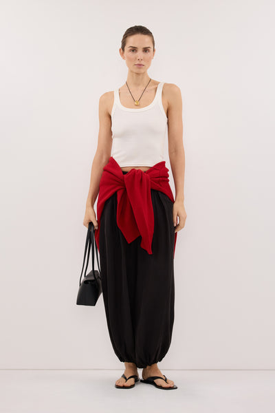 PHOEBE OFF WHITE SCOOP NECK TANK TOP – DISSH