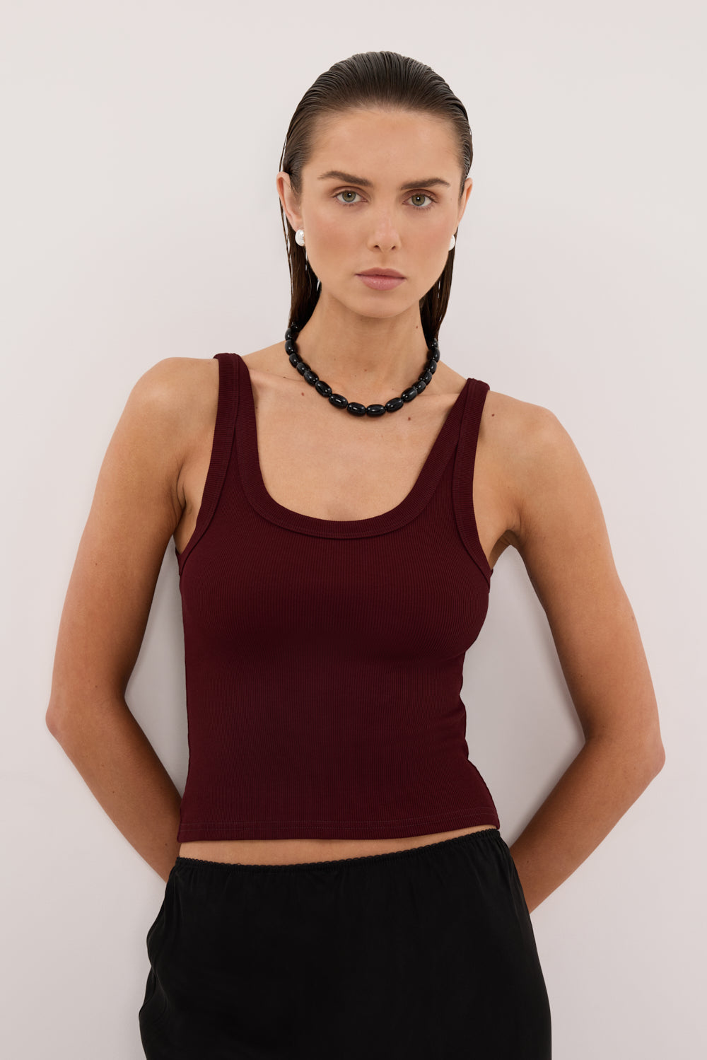 PHOEBE PLUM SCOOP NECK TANK TOP