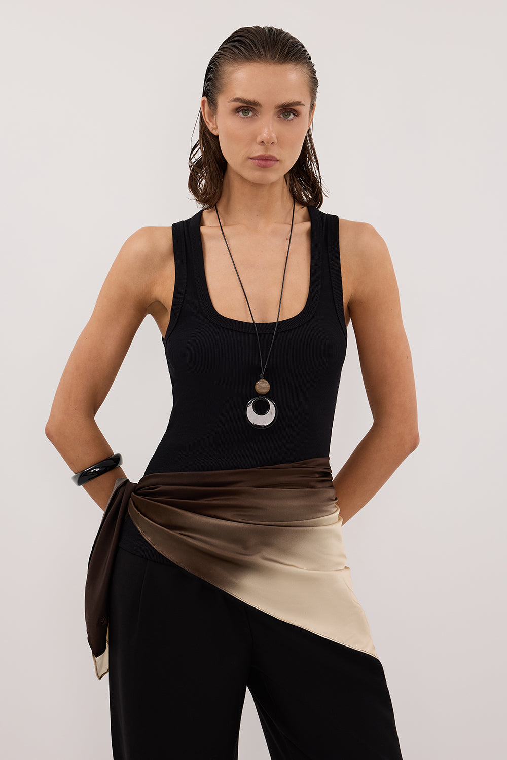 CLARA BLACK SCOOP NECK TANK TOP