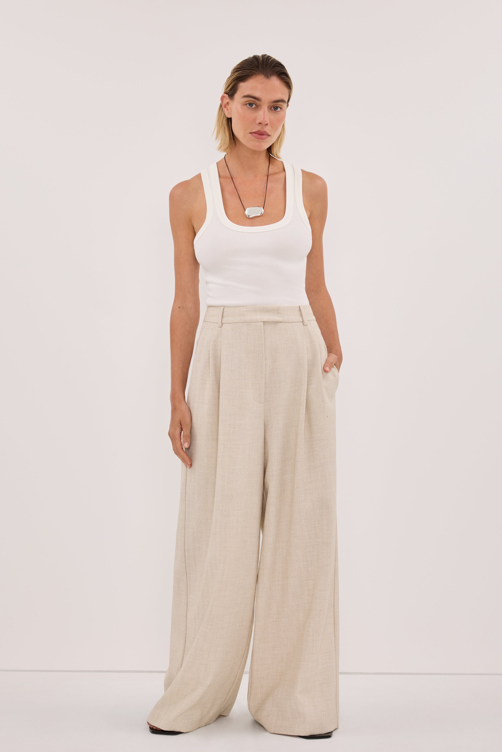 CLARA OFF WHITE SCOOP NECK TANK TOP