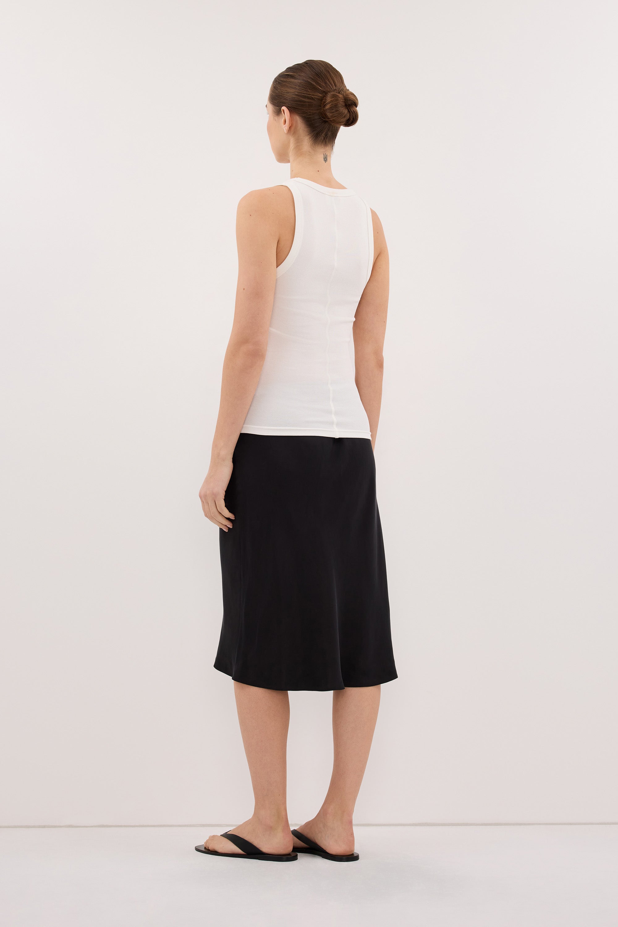 CLARA OFF WHITE SCOOP NECK TANK TOP