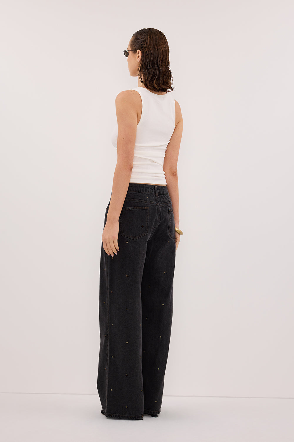 THEO 2.0 OFF WHITE TANK