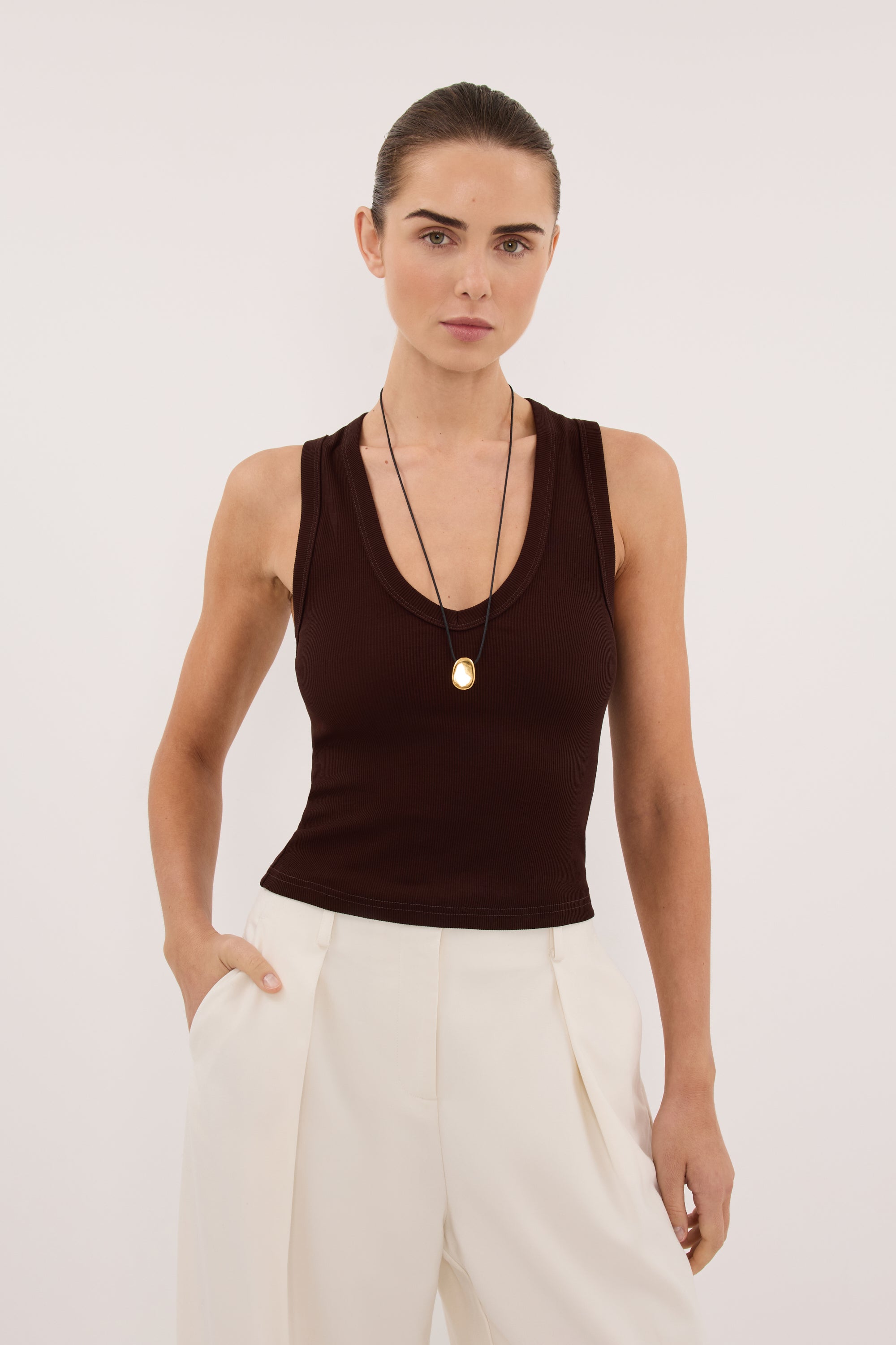 YASMIN BURNT CHOC SLEEVELESS KNIT TANK