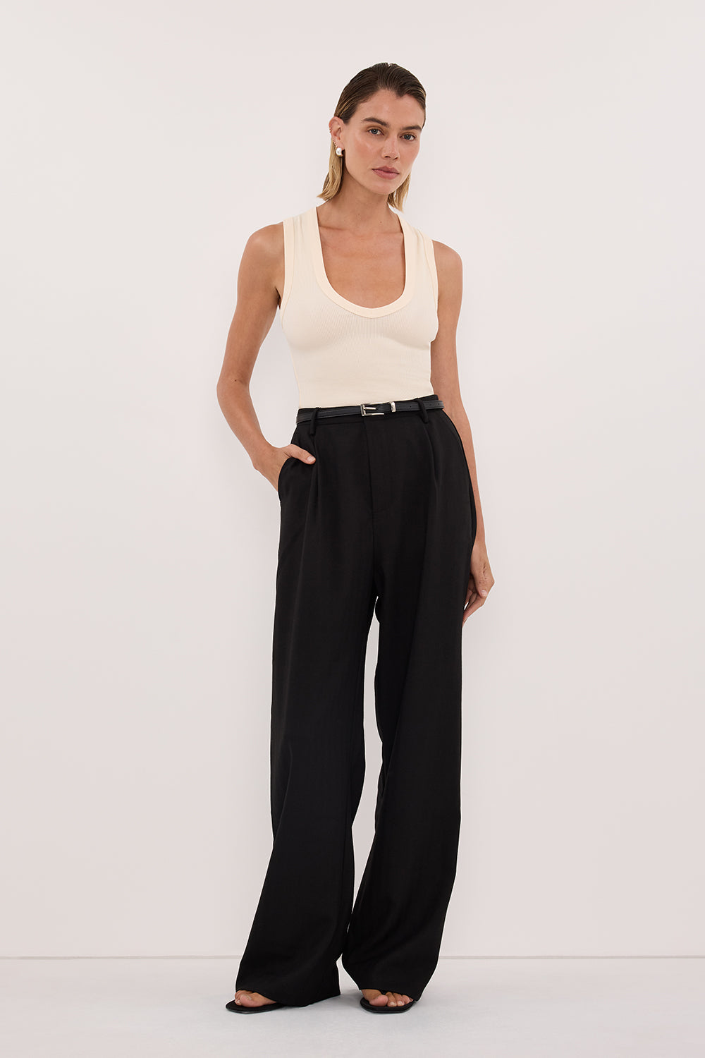 YASMIN SANDSTONE SLEEVELESS KNIT TANK