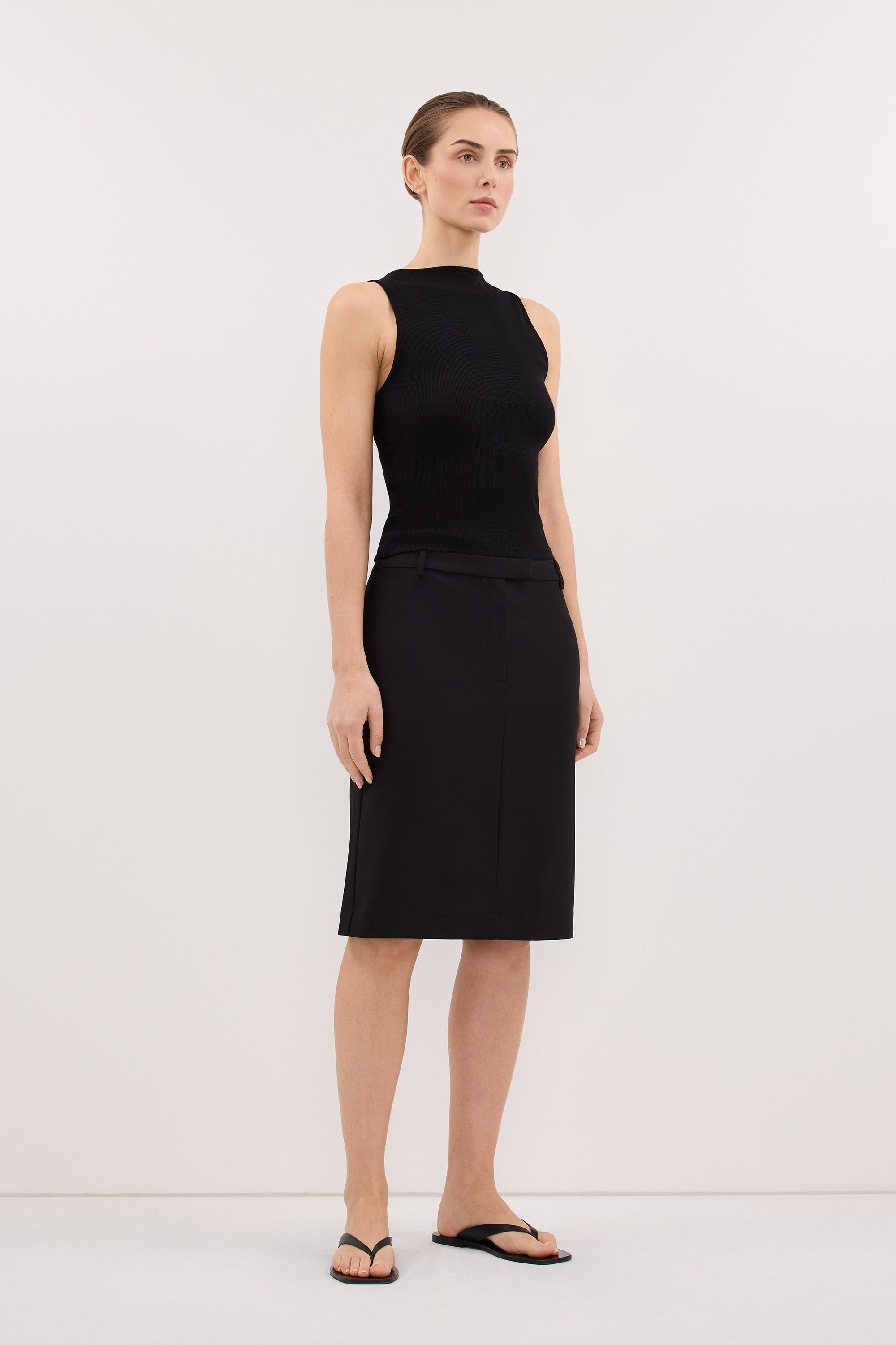AMARA BLACK BOAT NECK KNIT TANK