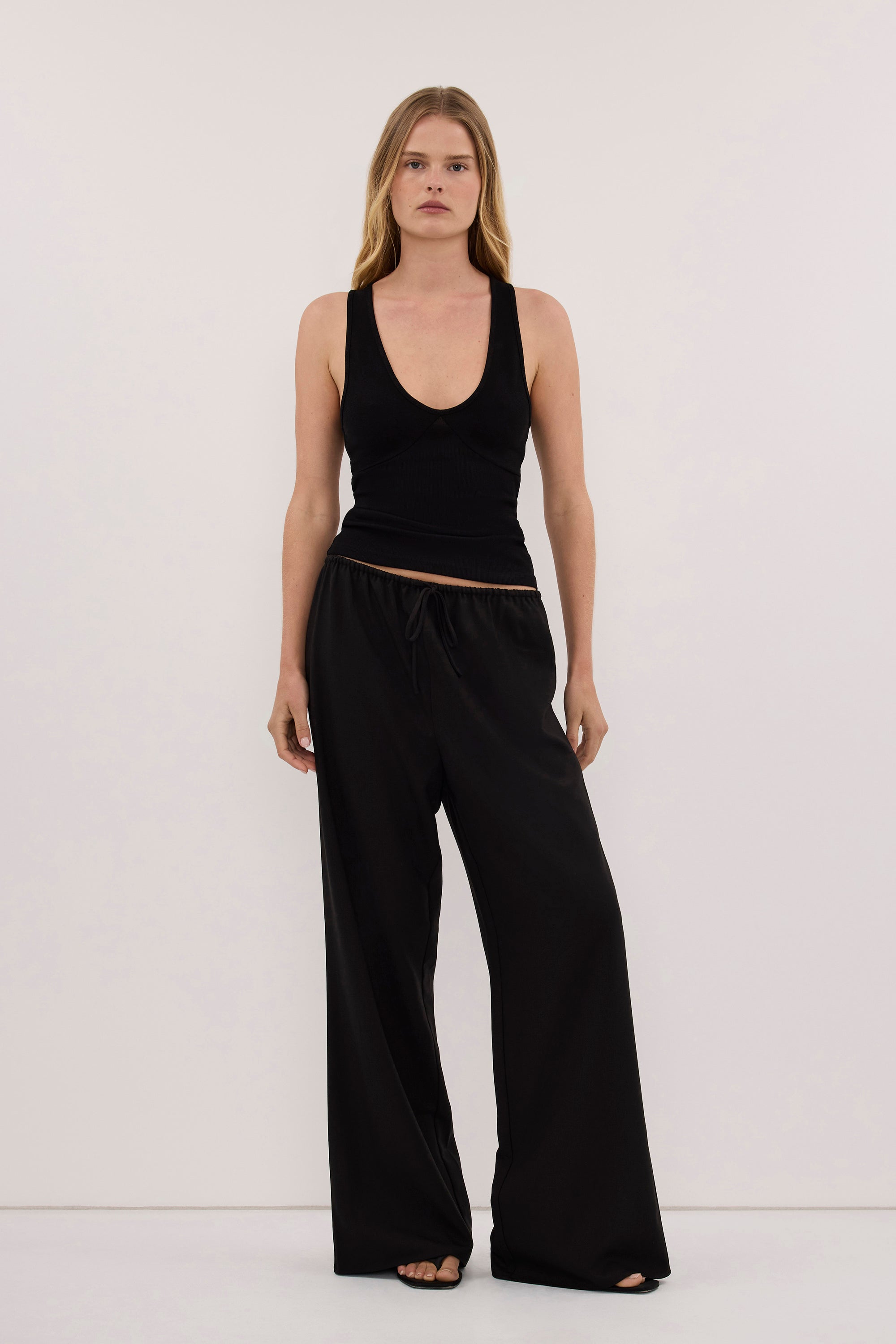 ROSIE BLACK V NECK KNIT TANK