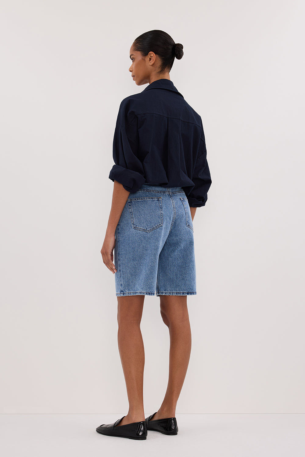 BAMBI MED BLUE BERMUDA DENIM SHORT – DISSH