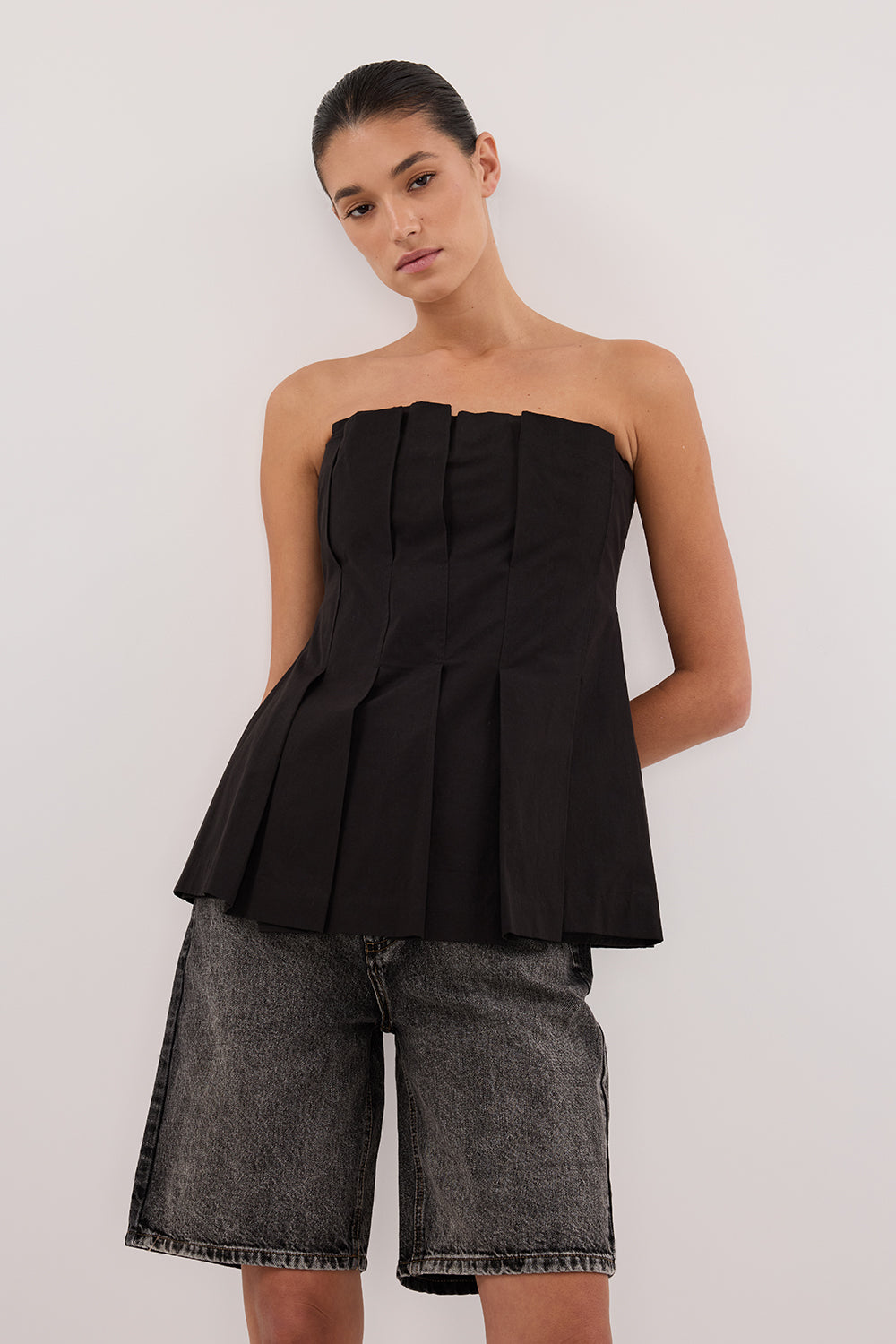 BAMBI WASHED BLACK BERMUDA DENIM SHORT