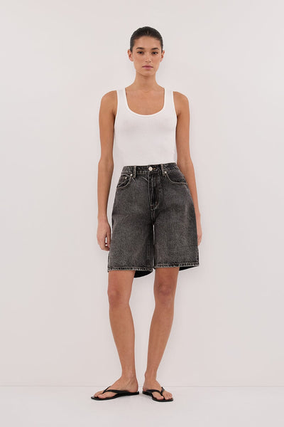 Aude wearing BAMBI WASHED BLACK BERMUDA DENIM SHORT