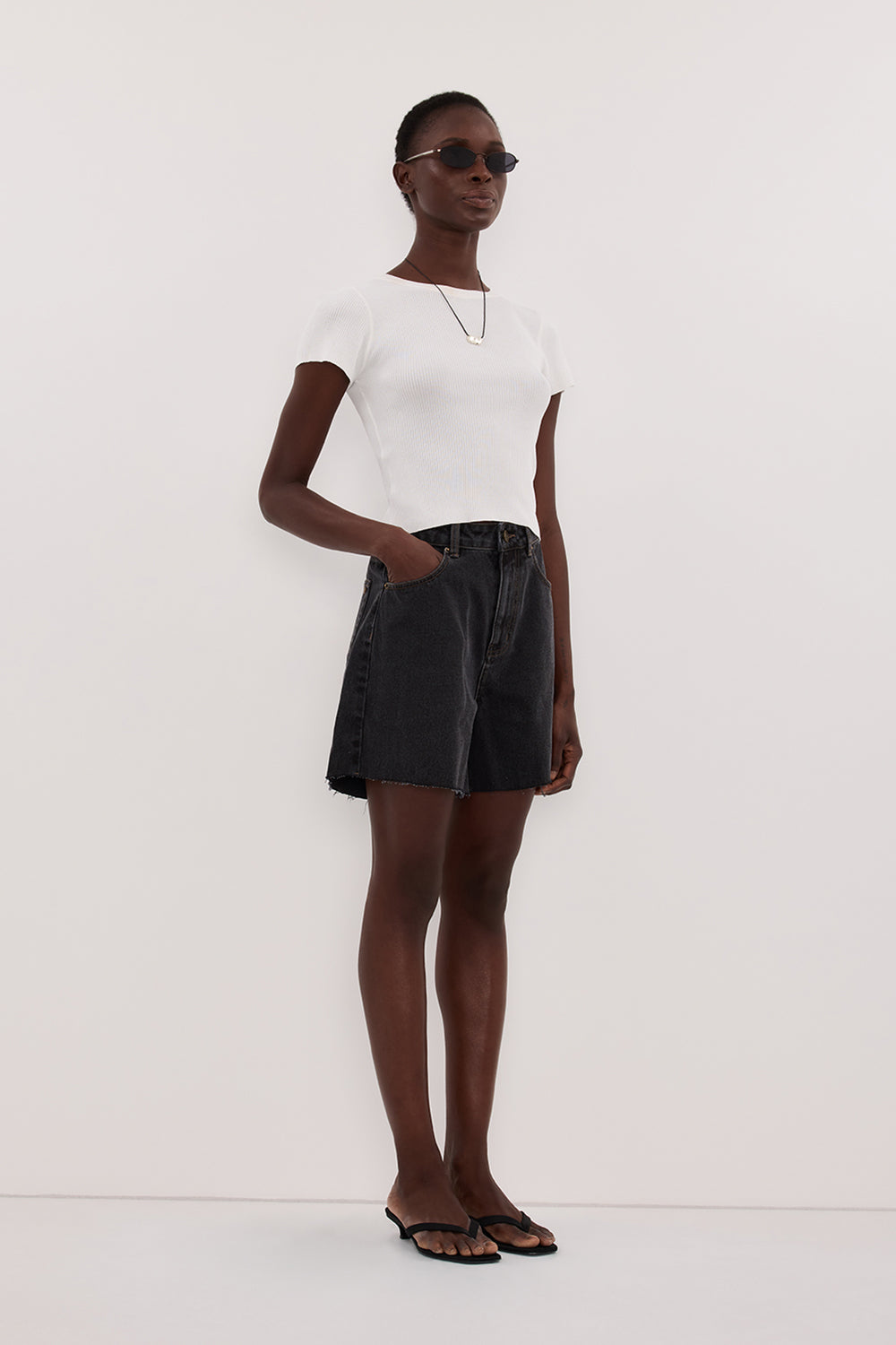 MARLEY BLACK RINSE DENIM SHORT