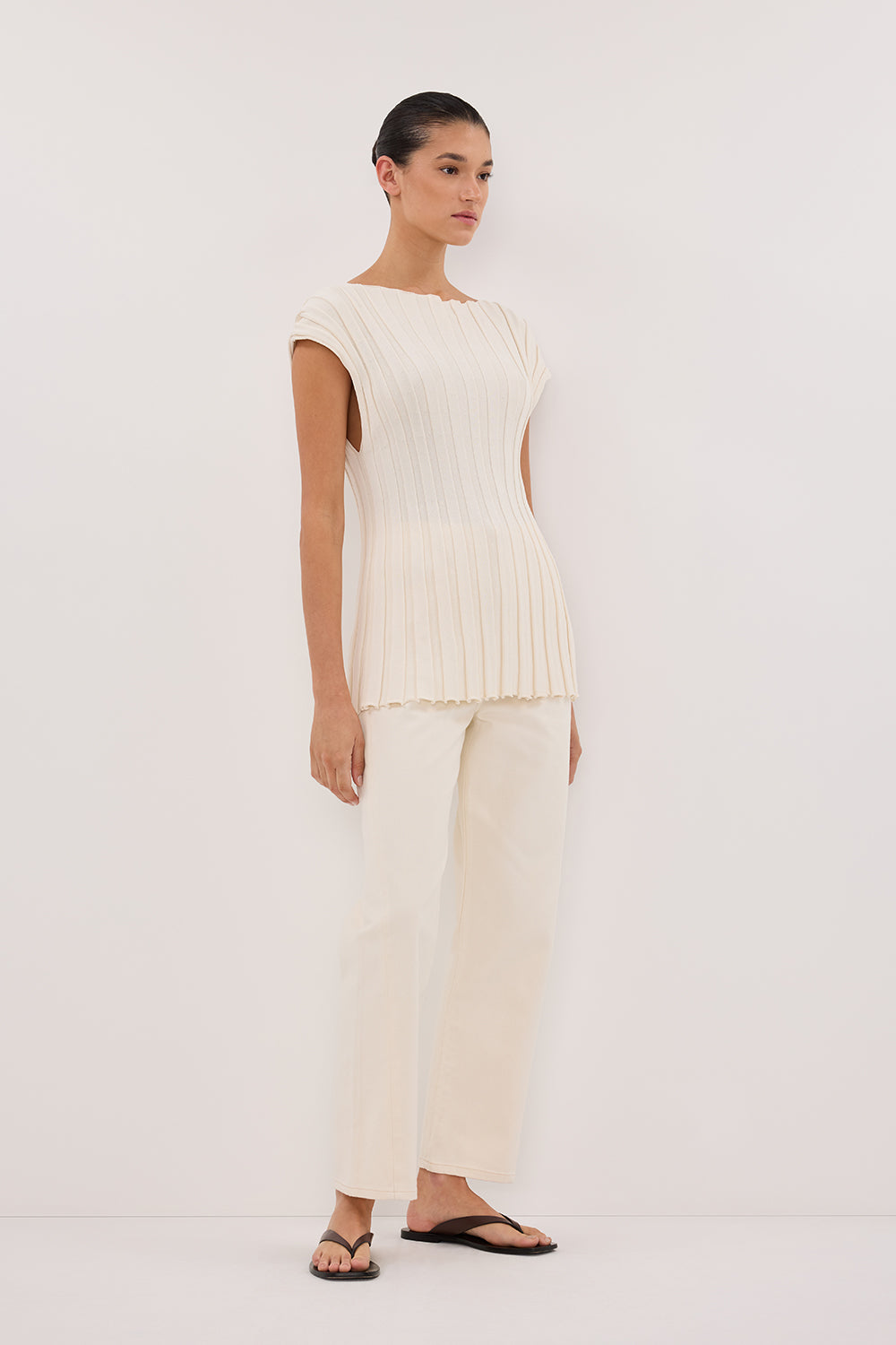 FINN CREAM TWISTED SEAM JEAN