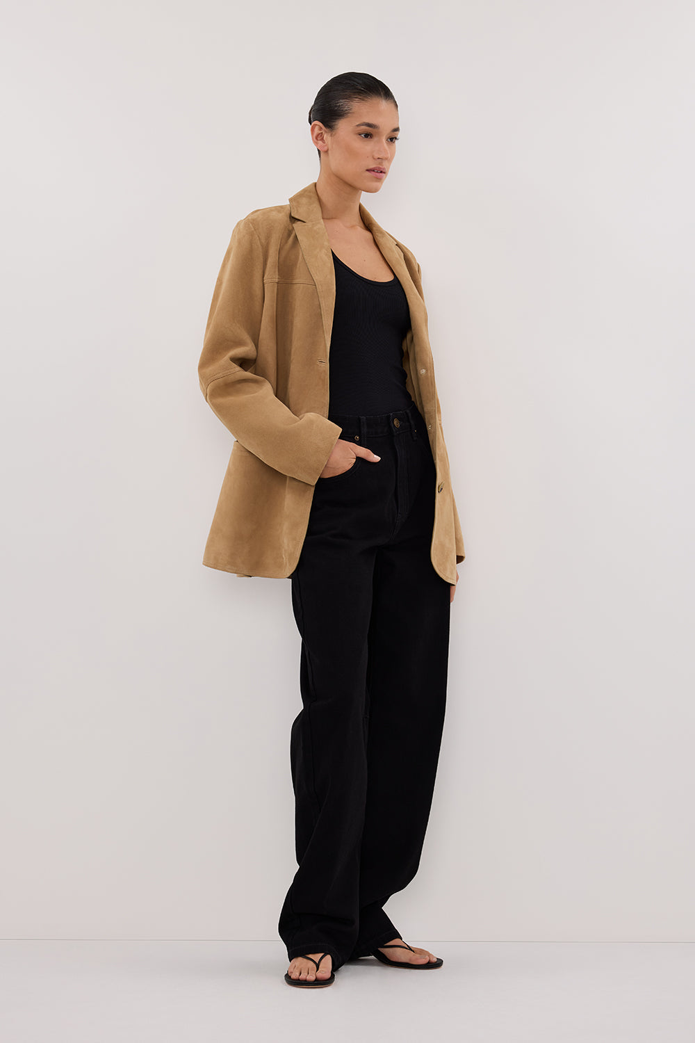 LIV BLACK DENIM BARREL LEG JEAN