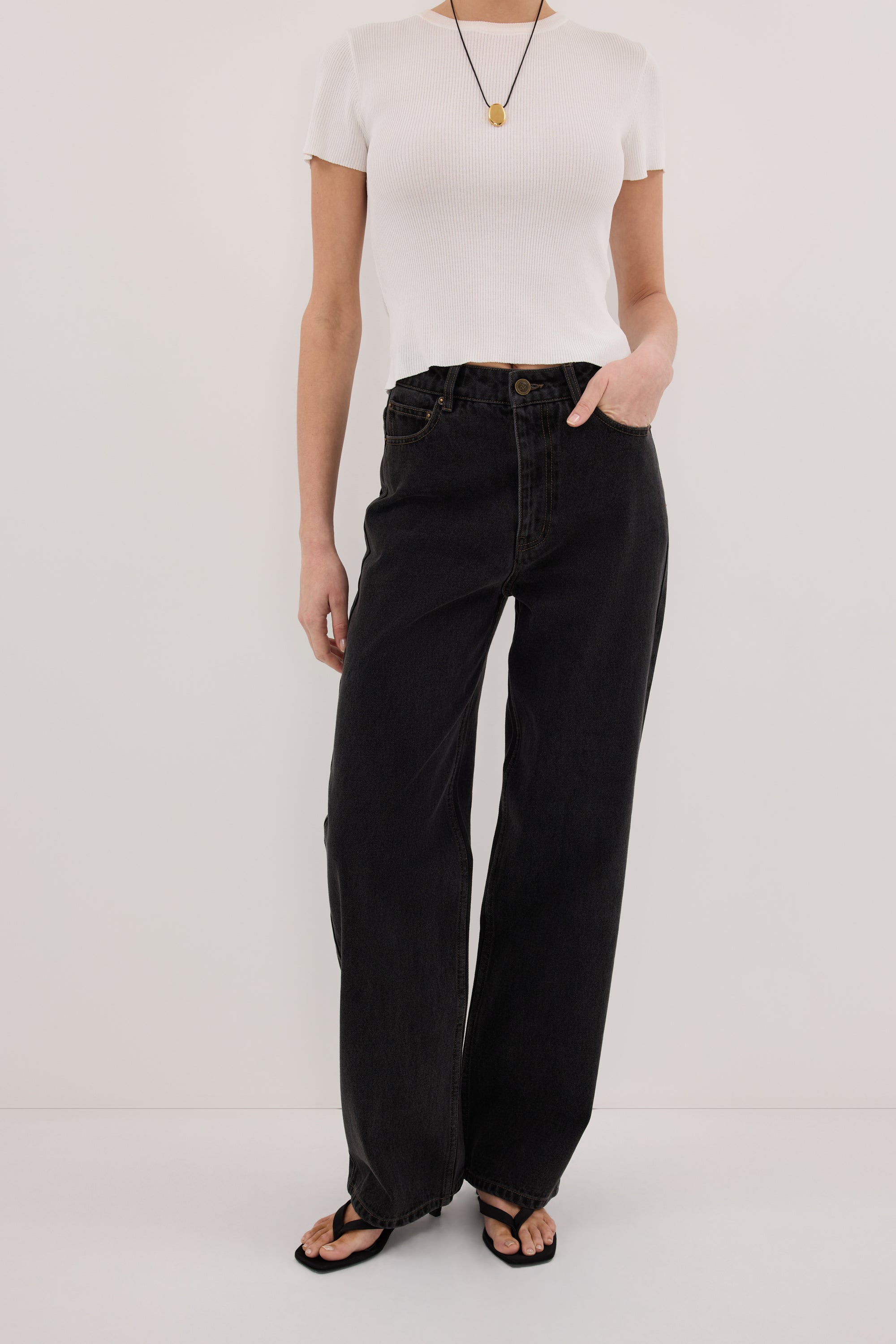 WESTIN BLACK RINSE TALL STRAIGHT JEAN