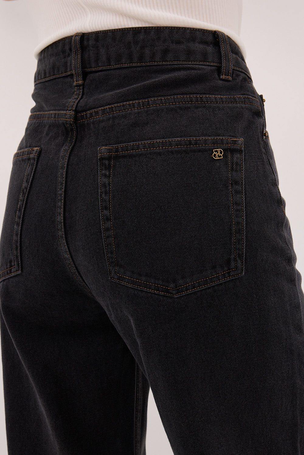 WESTIN BLACK RINSE STRAIGHT JEAN