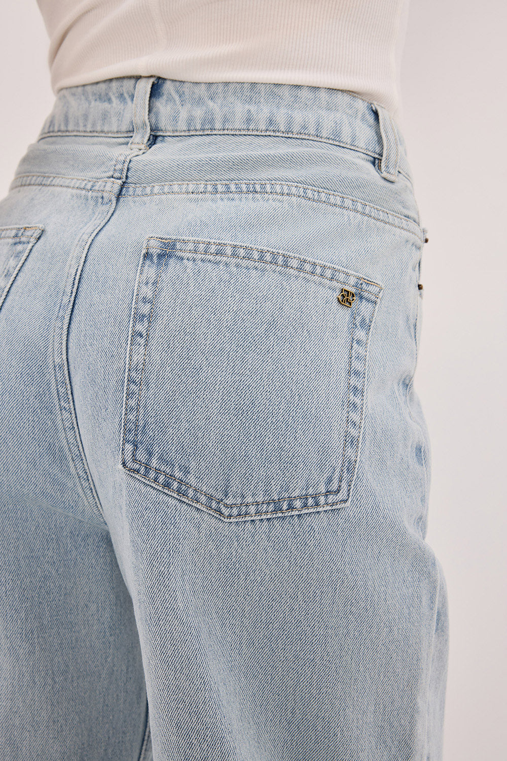 WESTIN LIGHT RINSE STRAIGHT JEAN